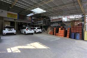 OYO 93356 Pondok Cirendeu