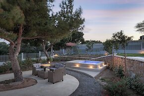 Cavos Boutique Homes