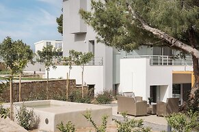 Cavos Boutique Homes