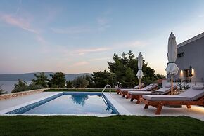 Cavos Boutique Homes