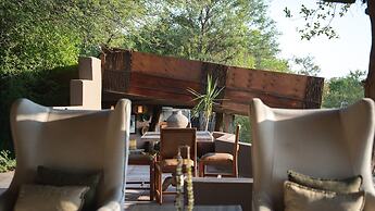 Mashatu Lodge - Mashatu Game Reserve