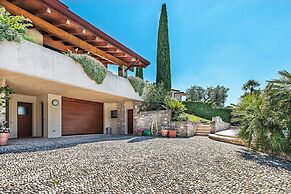 Villa Vittoria by Wonderful Italy