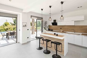 Koni Villas 1 by Halkidiki Villas