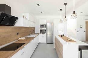 Koni Villas 1 by Halkidiki Villas