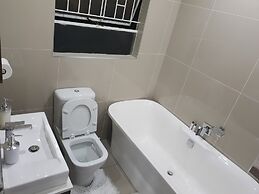 Semeni Asante Apartment