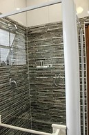 Semeni Asante Guesthouse