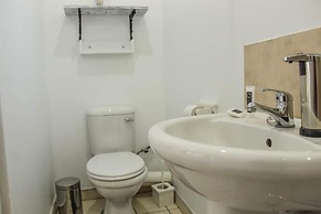 Semeni Asante Guesthouse