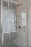 Semeni Asante Guesthouse