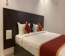 G R B Hotels Aishwarya Grand