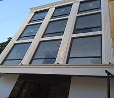 G R B Hotels Aishwarya Grand