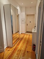 Family Apartment Charlottenburg