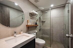 Mersey Central Saigon Apart'Hotel