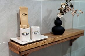 Mersey Central Saigon Apart'Hotel