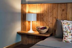 Mersey Central Saigon Apart'Hotel