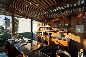 Mersey Central Saigon Apart'Hotel