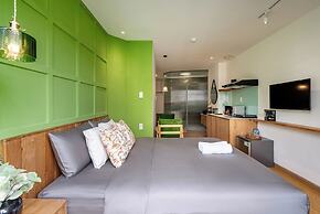 Mersey Central Saigon Apart'Hotel