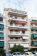 Vironas Chic Sleek Modern Studio