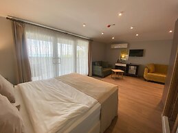 Alarga Premier Otel