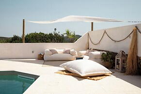 Villa Erma with pool by Wonderful Italy