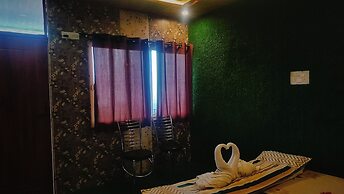 Hotel Nirbana Heights