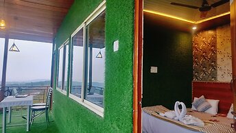 Hotel Nirbana Heights