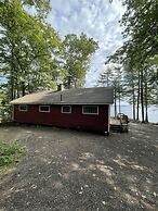 Placyd Pines Limit 8 4 Bedroom Cottage by RedAwning