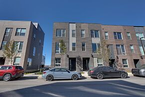 4 Mi to Center City: Philly Home w/ Rooftop Deck