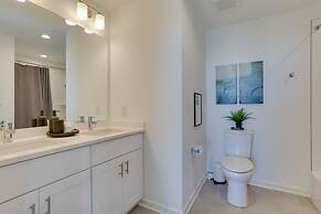 4 Mi to Center City: Philly Home w/ Rooftop Deck