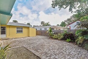 New Smyrna Beach Hideaway < 1 Mi to Beach!