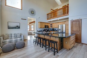 Spacious Flagstaff Home w/ Private Hot Tub & Deck!