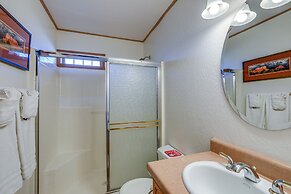 Scenic Flagstaff Home w/ Hot Tub & Mountain Views