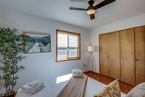 Scenic Flagstaff Home w/ Hot Tub & Mountain Views