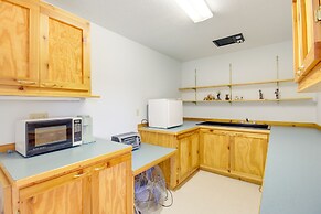 Yellowstone Lodge w/ Game Room & Panoramic Views