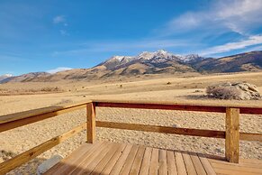 Yellowstone Lodge w/ Game Room & Panoramic Views