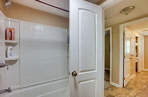 Pet-friendly Conroe Hideaway w/ Porch & Fire Pit