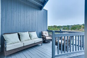 Pottsboro Townhome w/ Deck, Lake Access & More!