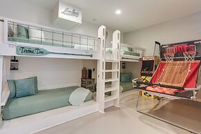 Pottsboro Townhome w/ Deck, Lake Access & More!