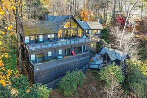 Stunning Cashiers Vacation Home w/ Mountain Views!