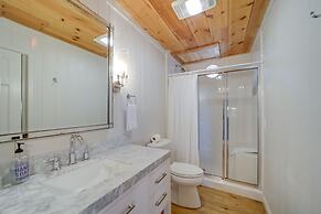 Stunning Cashiers Vacation Home w/ Mountain Views!