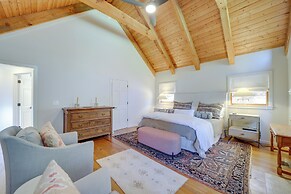 Stunning Cashiers Vacation Home w/ Mountain Views!