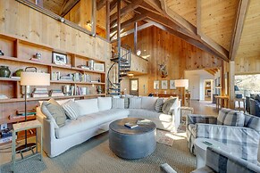 Stunning Cashiers Vacation Home w/ Mountain Views!