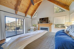 Stunning Cashiers Vacation Home w/ Mountain Views!