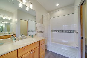 Stunning Cashiers Vacation Home w/ Mountain Views!