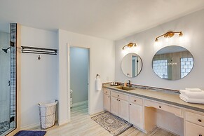 Holly Lake Retreat w/ 3 Community Pools & Yard