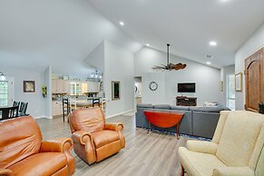 Holly Lake Retreat w/ 3 Community Pools & Yard