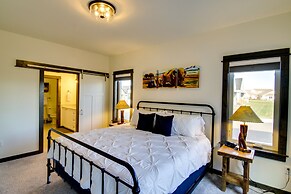 Pet-friendly Bozeman Home ~ 7 Mi to Downtown!