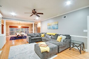 Welcoming Brandon Home w/ Pool & Screened-in Deck