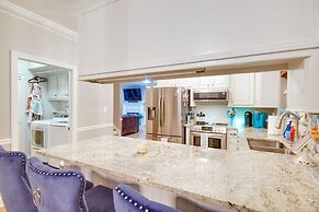 Welcoming Brandon Home w/ Pool & Screened-in Deck