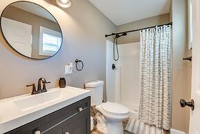 Family Home on Lake Newton w/ Deck & Fire Pit