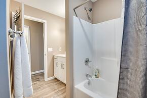 Family Home on Lake Newton w/ Deck & Fire Pit